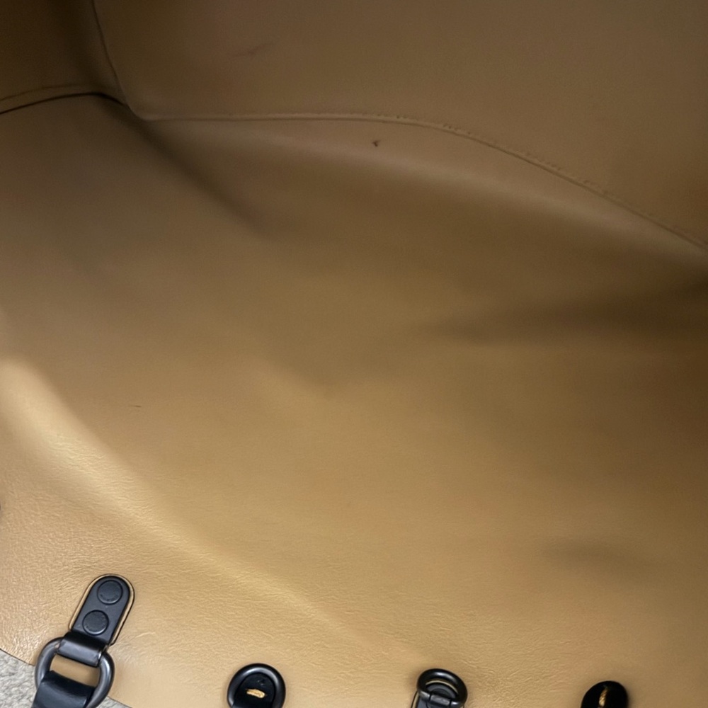 Coach Rogue Tote - Picture 12 of 17